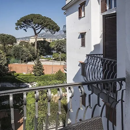 Apartment Sleeps 11 Pool Air Con Wifi