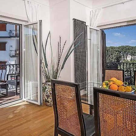 Sleeps 11 Pool Air Con Wifi